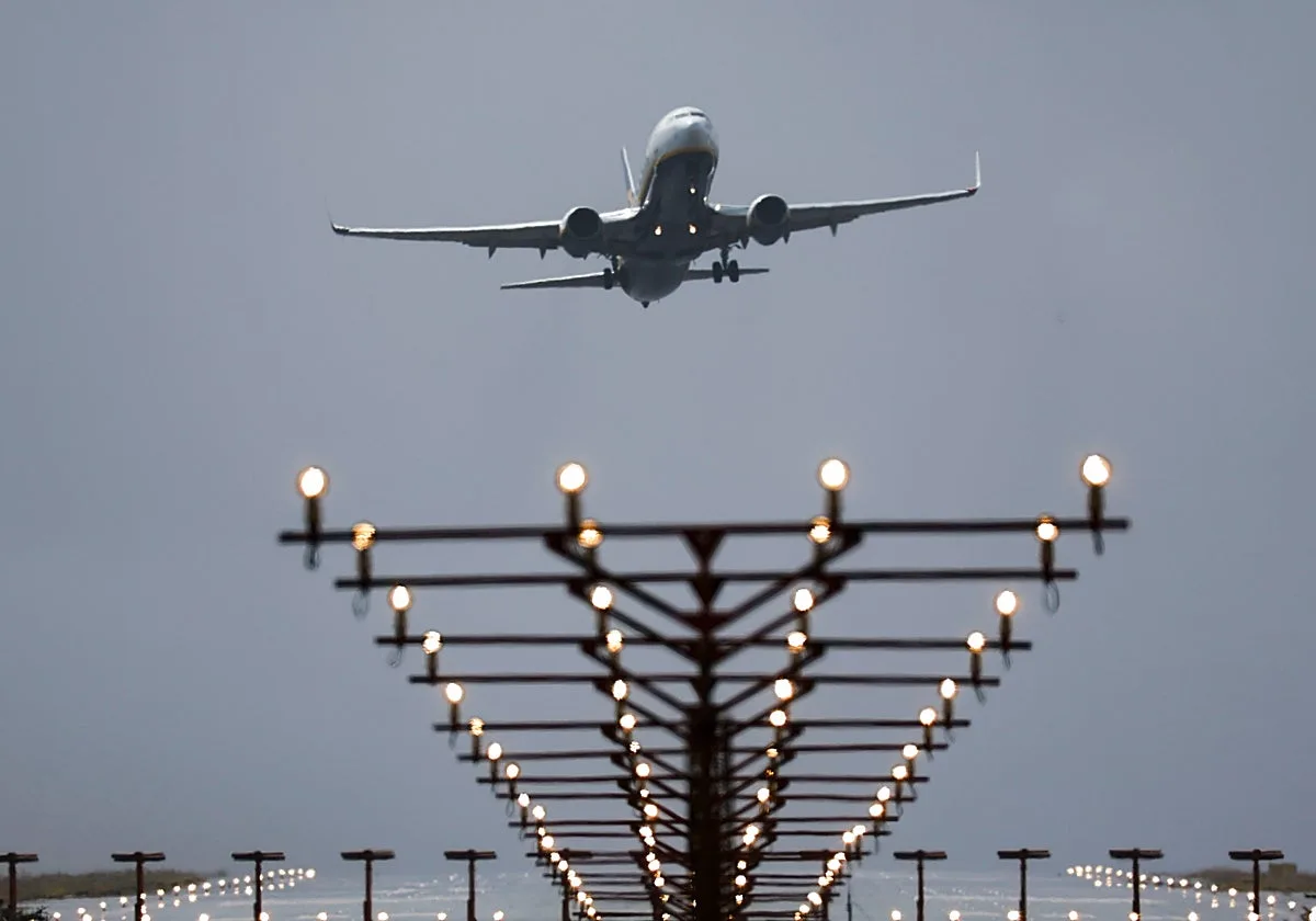 United Airlines mantendrá la conexión entre Santiago de Compostela y Nueva York en el verano de 2027