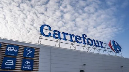 "Ce genre de montant en caisse n'existe pas" : comment des magasins Carrefour sont soupçonnés de détourner l'argent des promotions