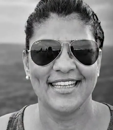 Câmeras flagraram marido atrás de mulher antes de atropelamento