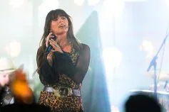 From Wynonna to Ella Langley: Albums With 3 or More Country Airplay No. 1s by Women