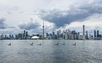 Premiê do Canadá diz que Lago Ontário continuará sendo chamado pelo nome