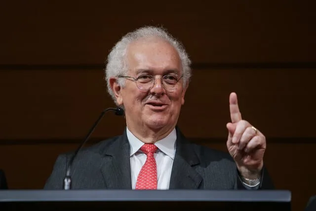 José Antonio Ocampo le pidió a De la Espriella no eliminar el impuesto al patrimonio a los más ricos del país: “Es el más progresivo de todos”
