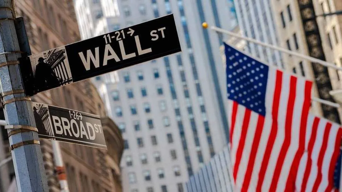 Wall Street cae presionado por el repunte en el rendimiento de la deuda de EEUU