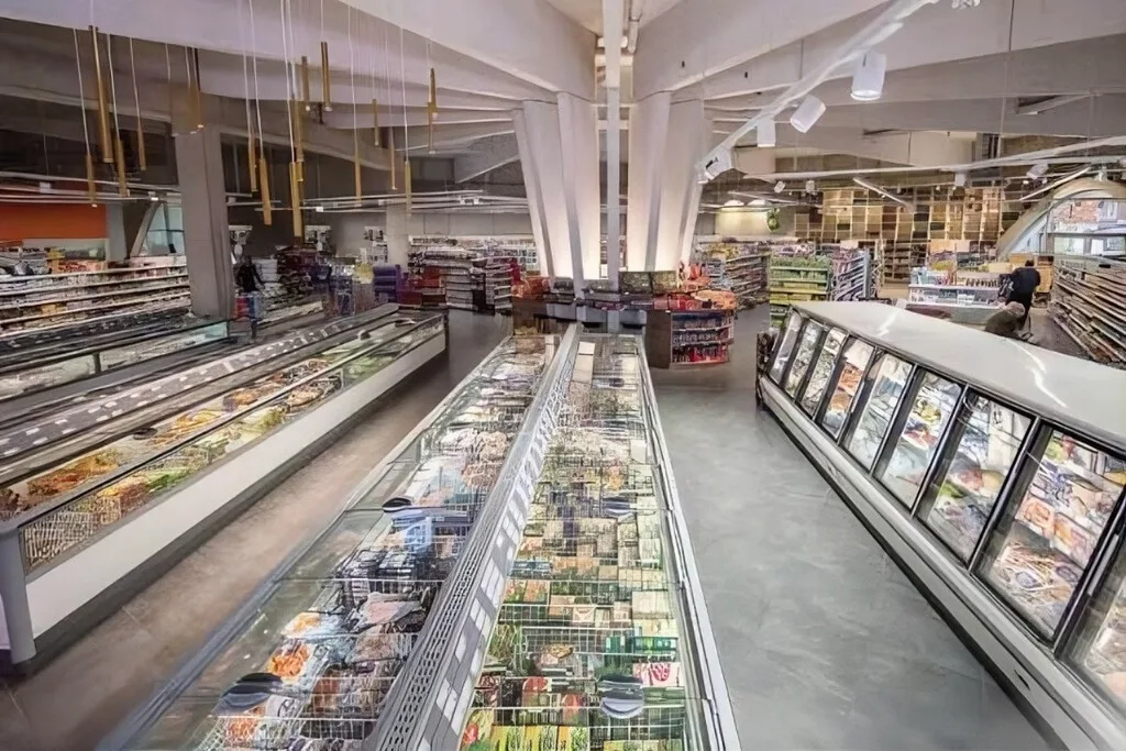 Hackers atacaron supermercados en Francia y calentaron sus refrigeradores a 50 °C: toneladas de comida terminaron en la basura