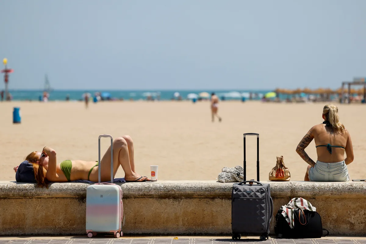 Lluvia y ligera subida de las temperaturas en buena parte del país: la previsión del tiempo para este fin de semana