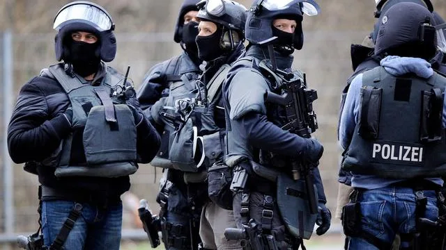 Psychischer Ausnahmezustand: Spezialkräfte überwältigen 48-Jährigen in Meckenheim