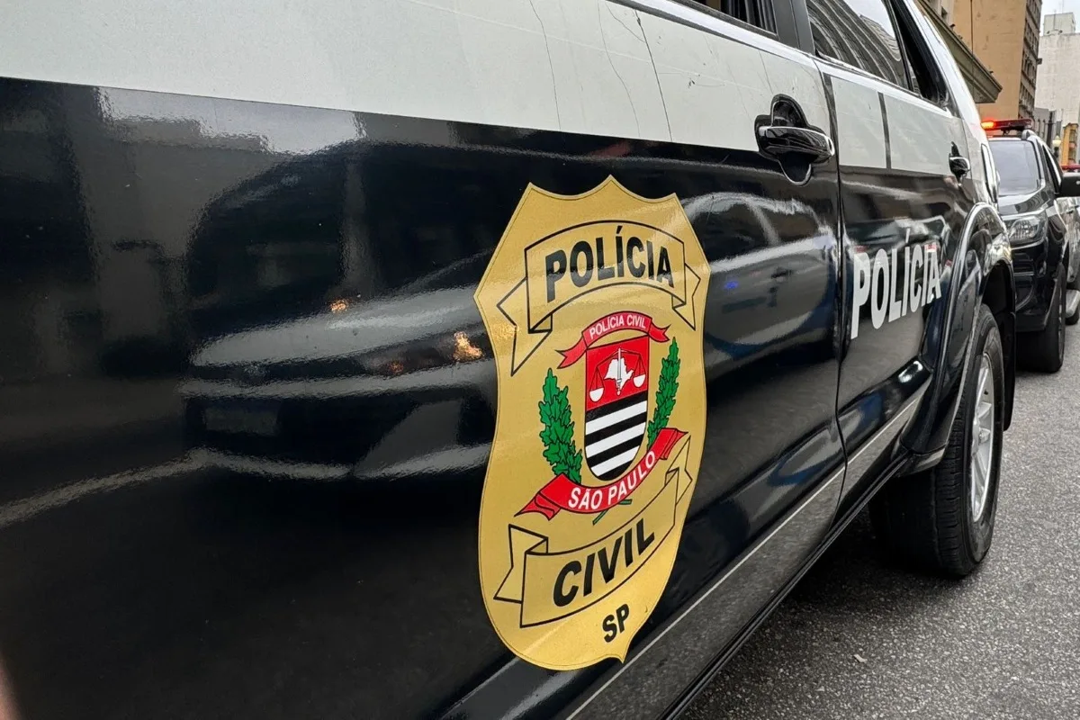 Homem é preso por estuprar e gravar abusos contra enteados de 10 e 14 anos