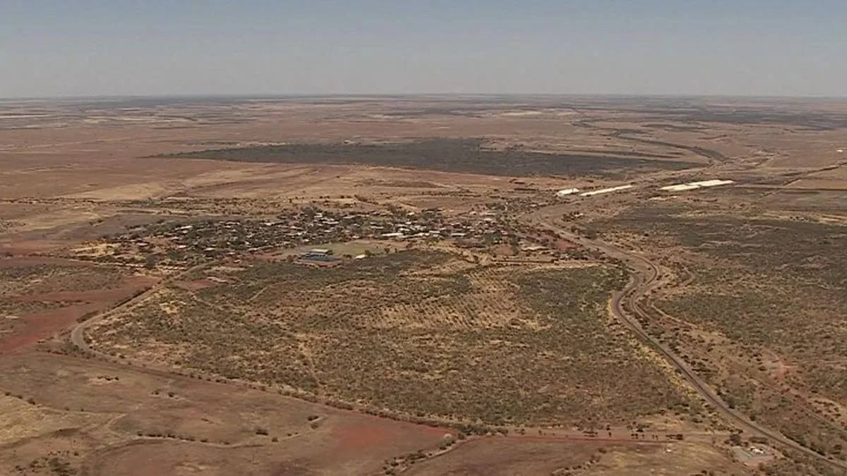 Two escape injury after gunshot fired into campervan at Mullewa campsite