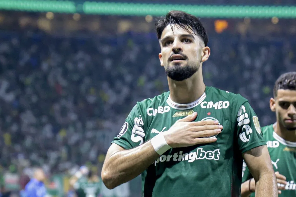 21 gols no ano e contrato renovado: Flaco López fica no Palmeiras até 2030