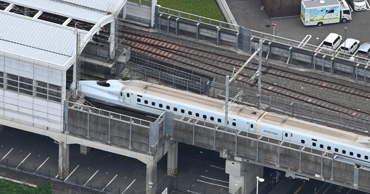 九州新幹線が全線で運行再開 熊本地震から52日ぶり