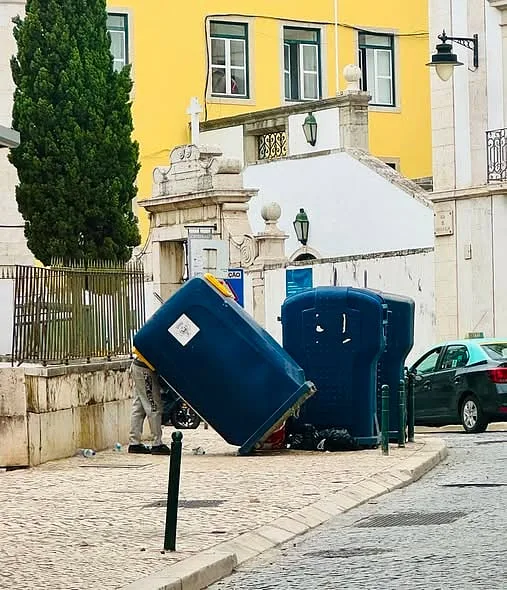 Governo admite constrangimentos no Sistema Volta e quer travar recolha desordenada na rua