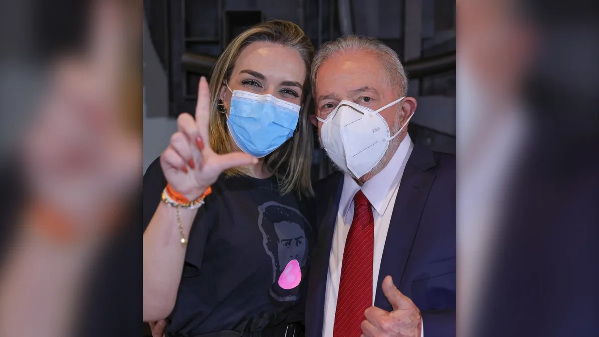 A alma mais honesta chamada Lula não resiste a uma foto