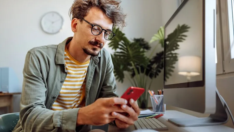 ‘Toxic multitasking’ is breaking your brain. Here’s how to take control