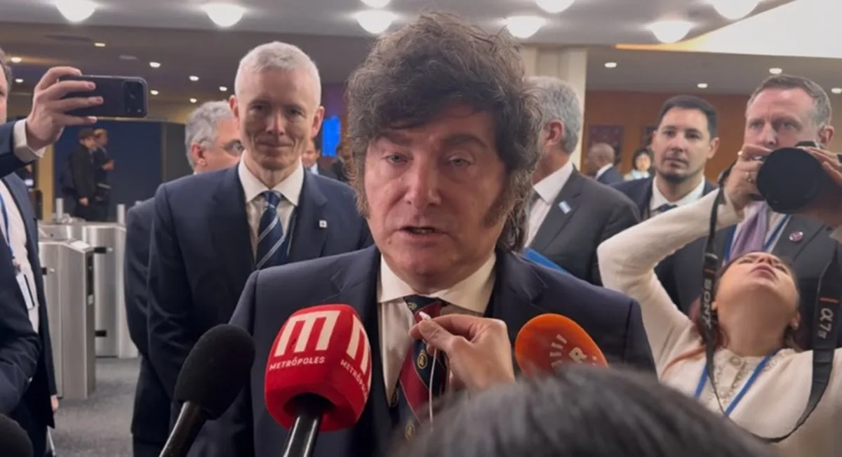 Milei diz esperar mudança no Brasil: "Curso socialista decadente"