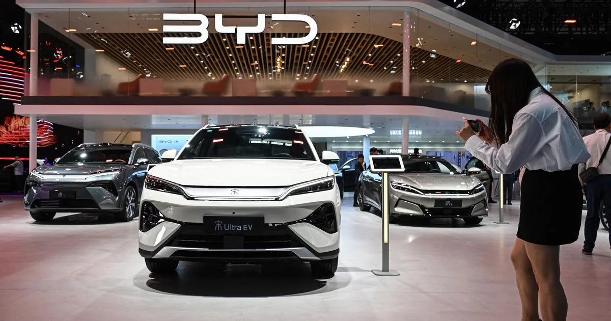 Constructeur automobile : pourquoi le partenariat entre EDF et le géant chinois BYD fait polémique ?