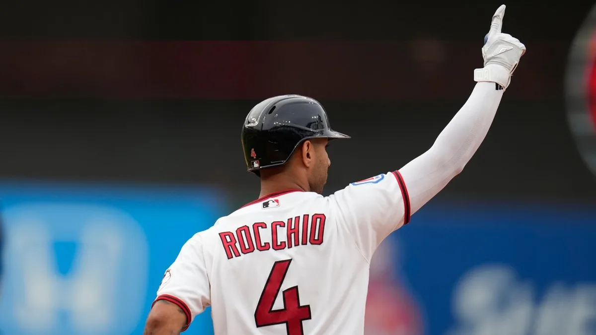 Rocchio hands Cleveland walk-off win with two-RBI double