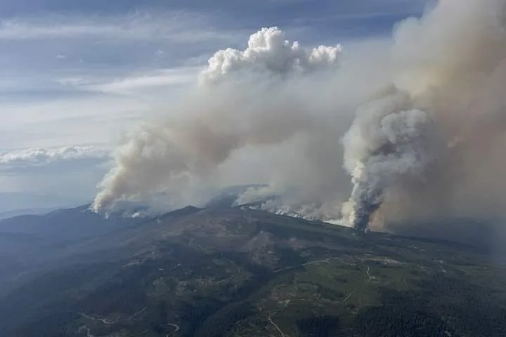 More B.C. evacuees returning home Saturday, but told to prepare for changes