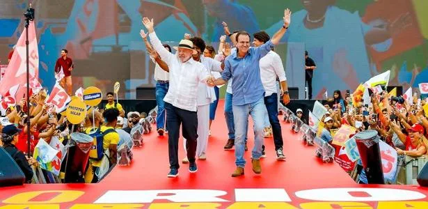 Lula diz não querer guerra, mas investirá em Defesa: 'Não se metam conosco'