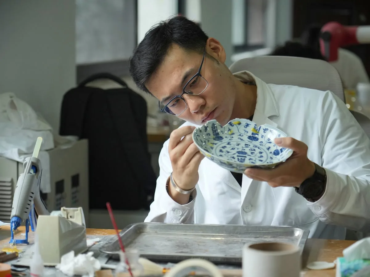 China’s porcelain city carries ancient heritage to new generation
