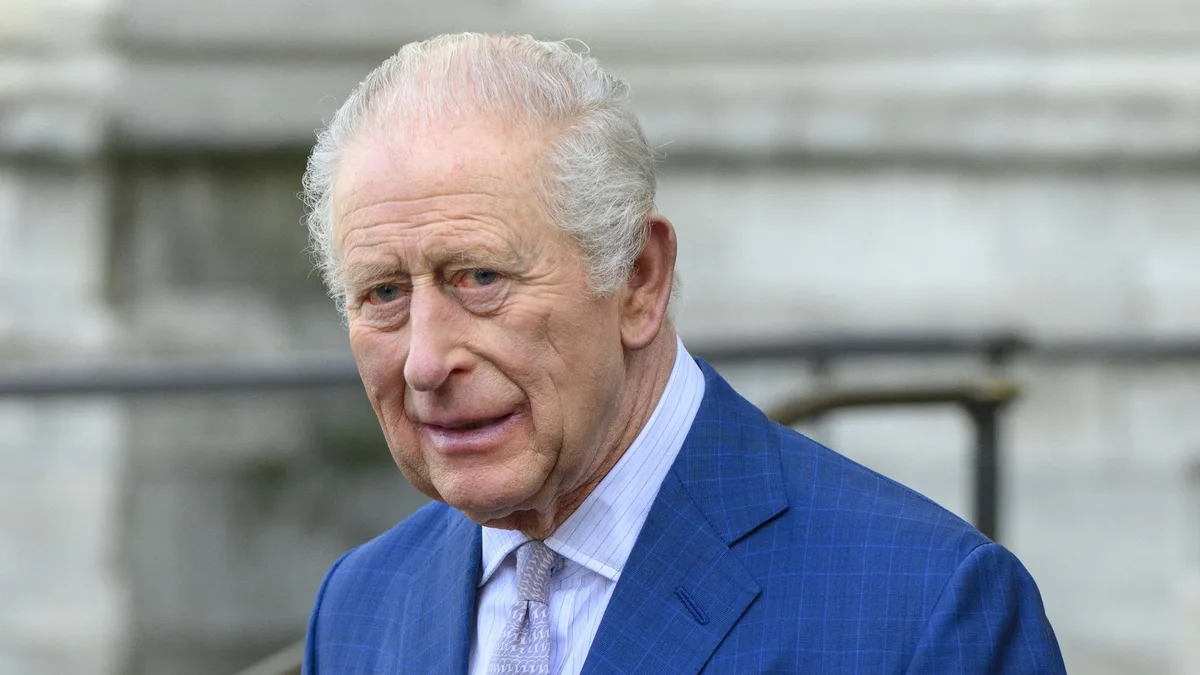 À cause de cet extrait choc d’un livre sur Diana, Charles III et Buckingham Palace sortent de leur réserve