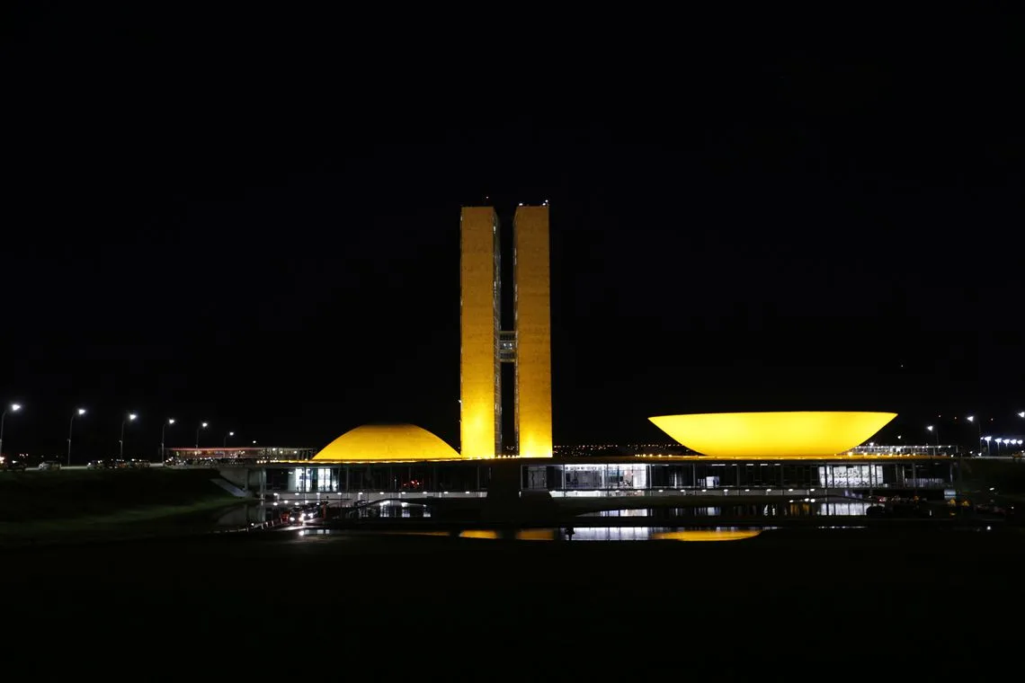 Passou: ampliação do teto do MEI e perdão de dívidas são aprovados na Câmara; confira os detalhes