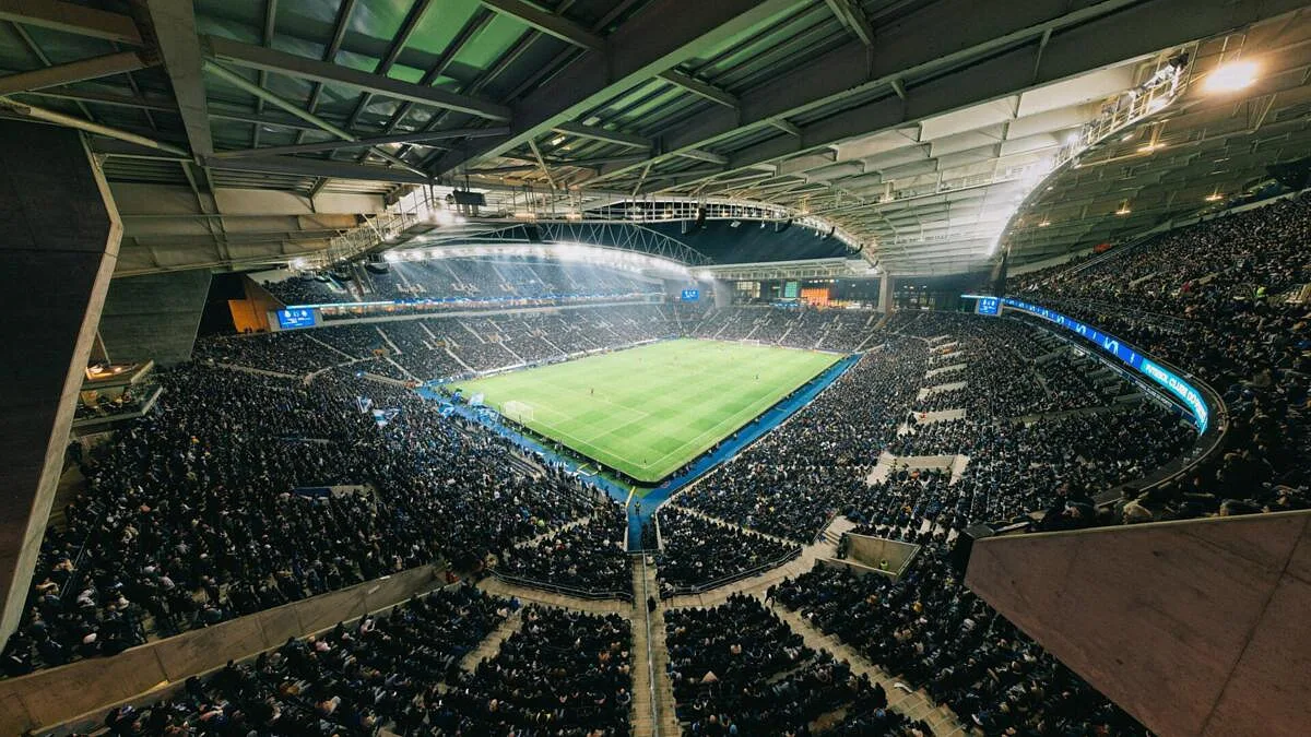 FC Porto recebe Benfica: mega coreografia e forte controlo no Dragão