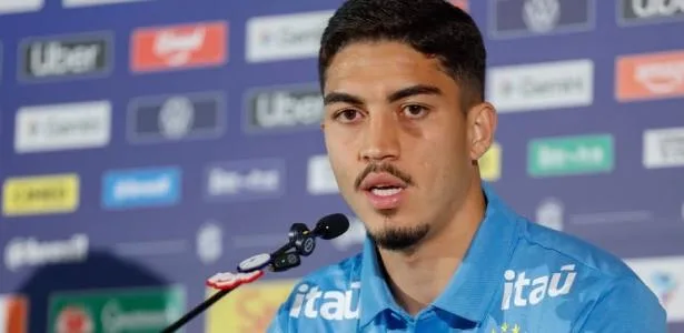 Jair revela ter morado na casa de Bontempo antes de reencontro na seleção
