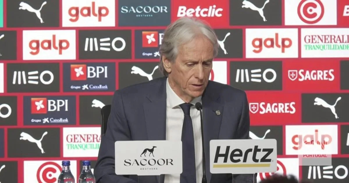 Jorge Jesus comenta momento de Gonçalo Inácio: «comigo vai jogar bem»