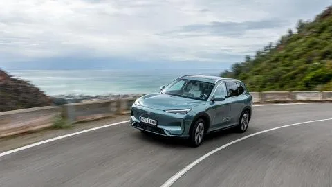 Geely E5: El SUV eléctrico que maximiza tu espacio y funcionalidad como nunca antes