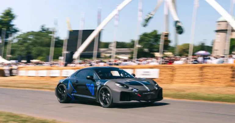 Alpine voltará ao A110 a gasolina a pedido de um “amigo”?