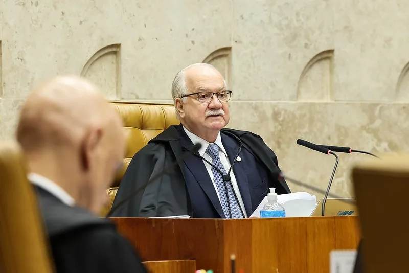 Maiores escândalos da República, fraudes do INSS e do Master estão no limbo no STF