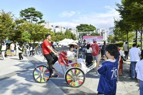 '세계문화 체험부터 불꽃쇼까지'…김포시 가을축제 풍성