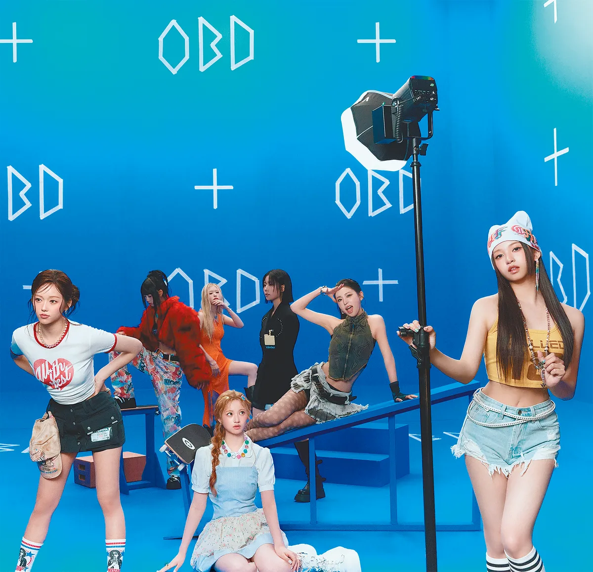 아워버스데이 vs 튜이드, 7인조 새 걸그룹 독특한 장르 대결