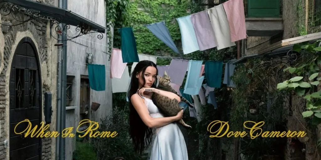 Crítica | Dove Cameron embarca na nostalgia do synth-pop com a inédita “When In Rome”