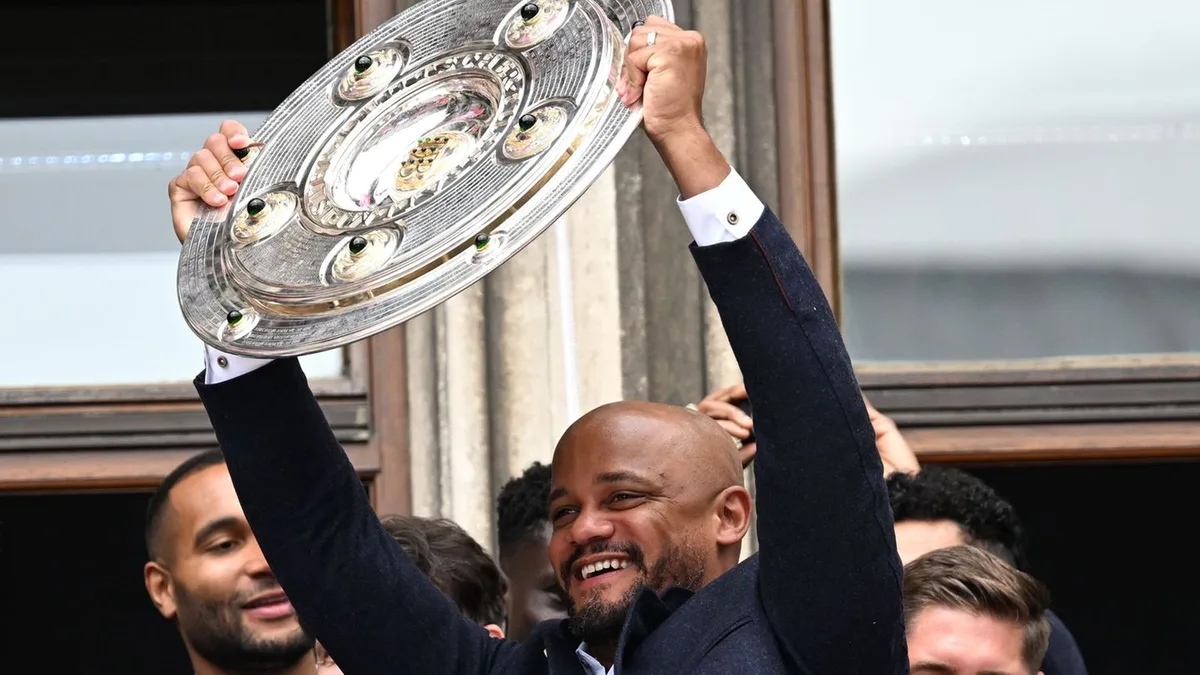 Fußball-Bundesliga: Kompany gibt Musiala-Update - Karl zurück im Bayern-Kader