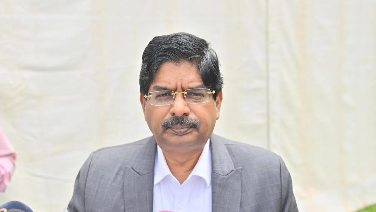 DMK MP defends the simultaneous polls panel’s plan to meet CJI