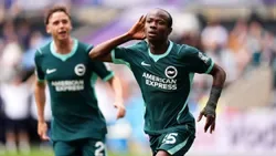 Inglaterra: Costinha salta do banco na goleada do Brighton