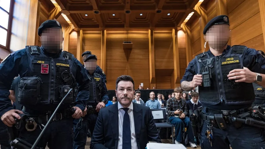 Fußfessel für Ex-Milliardär: Hausarrest statt Gefängnis für Signa-Gründer Benko