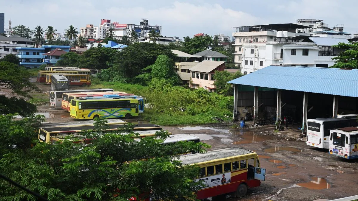 Keralam government issues technical sanction for first phase of KSRTC bus terminal at Karikkamury in Kochi