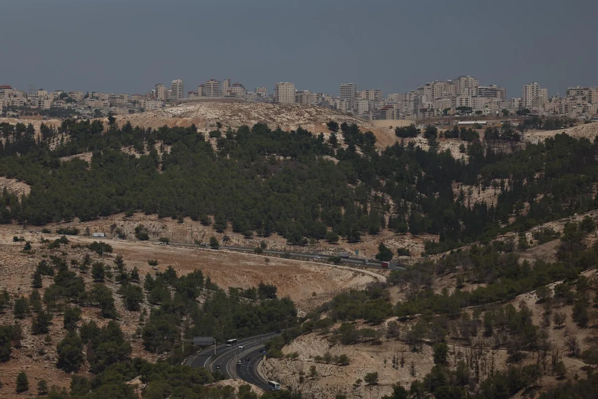 Siete países piden a Israel que pare "de inmediato" su plan de asentamientos al este de Jerusalén
