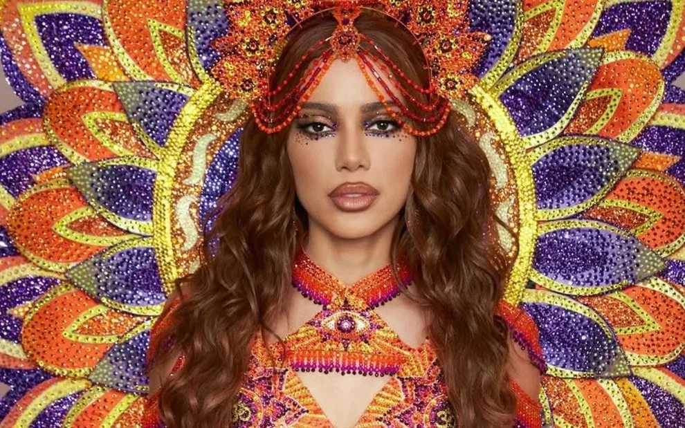 Anitta assume posto de rainha de bateria da Grande Rio no lugar de Virginia