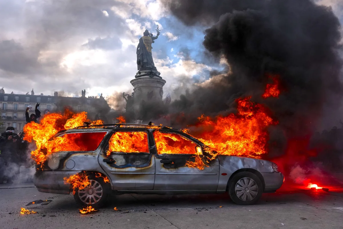 Le risque: How the rioting in France might trigger a ‘blow up’ in the bond market