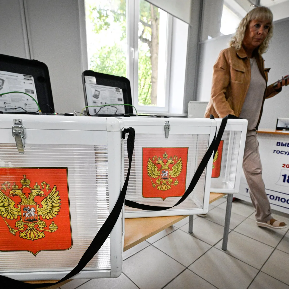 Russland - Nach russischen Angaben: Bereits 30 Prozent Wahlbeteiligung am ersten Tag der Parlamentswahl