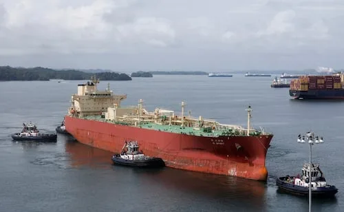Canal de Panamá aplica nueva restricción por falta de lluvias; reduce tránsitos diarios a 32