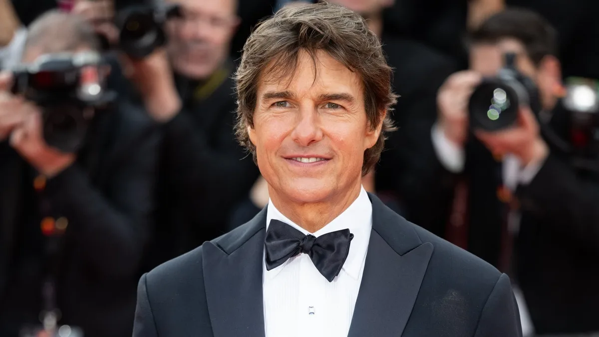Tom Cruise, 64, Debuts New Red Carpet and Height-Boosting Shoes