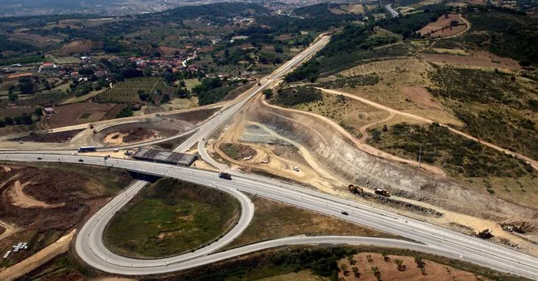 Concurso para estrada que liga Vinhais a Bragança deserto