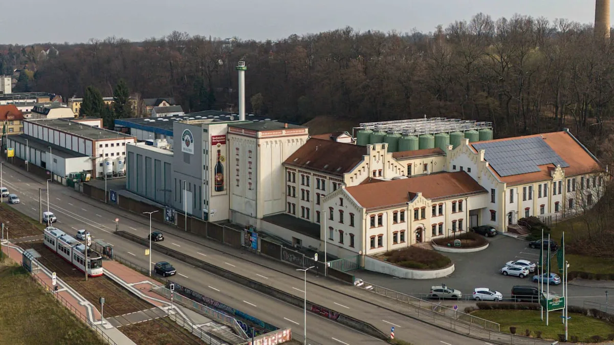 Produziert Bier für Rewe und Lidl - 167 Jahre alte Brauerei vor Verkauf