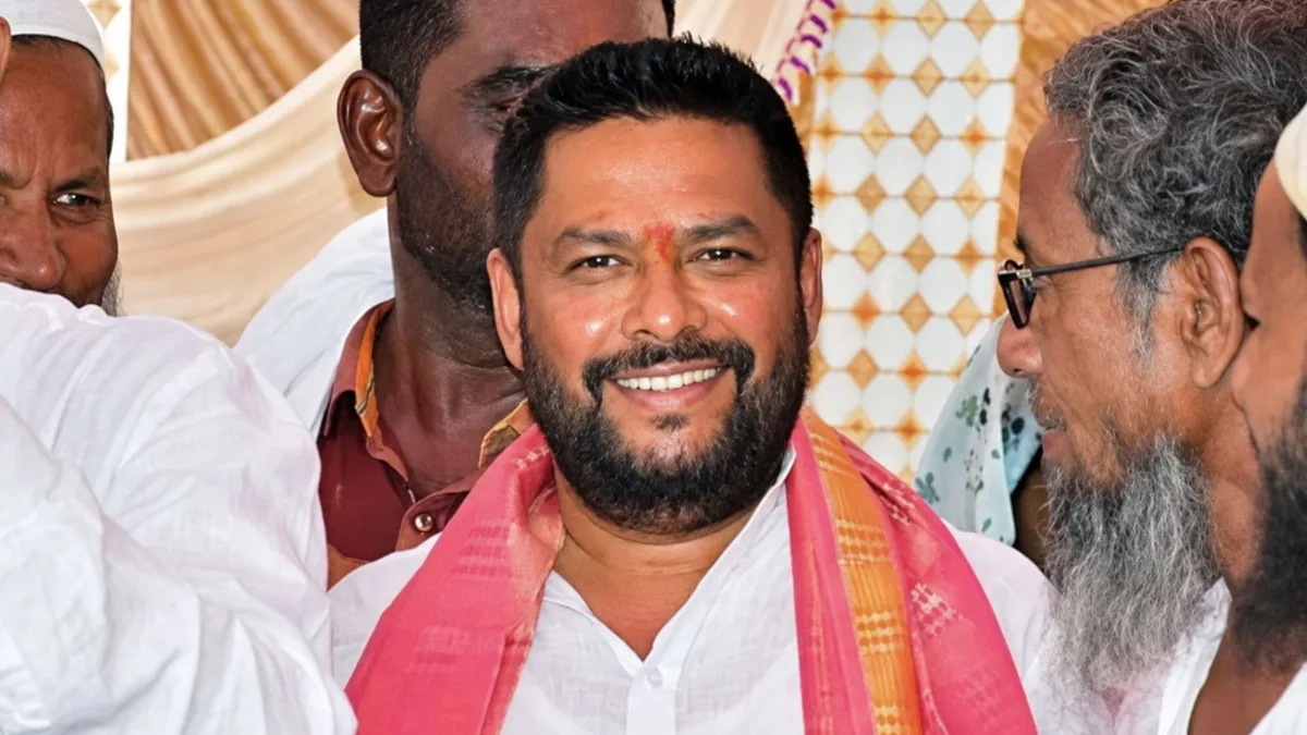 Karnataka Minister set to exit as Congress looks to preempt BJP, Governor