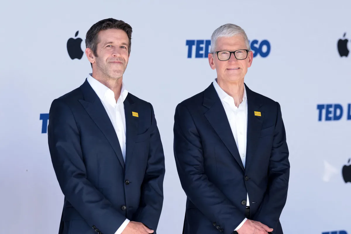 Apple sets pay targets at $58 million for Ternus, $47 million for Cook