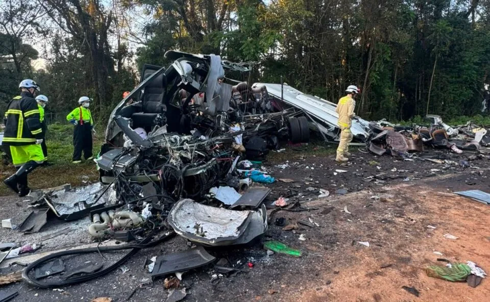 Pessoas perderam horário e não embarcaram em micro-ônibus que sofreu acidente na BR-373, diz Secretário de Saúde de Imbituva
